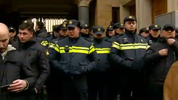 Opposition calls for rally at parliament amid tension over foreign agents bill