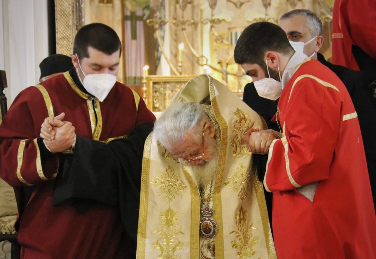 Frontnews image description