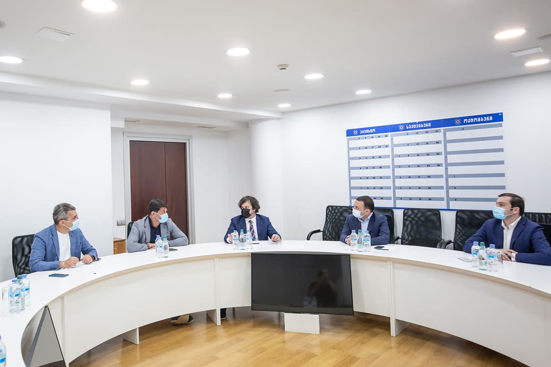 “ქართული ოცნების“ პოლიტსაბჭოზე საკრებულოების პროპორციული სიების შესახებ იმსჯელეს