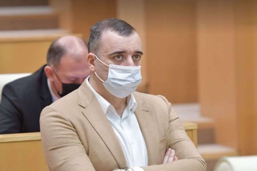 Frontnews image description