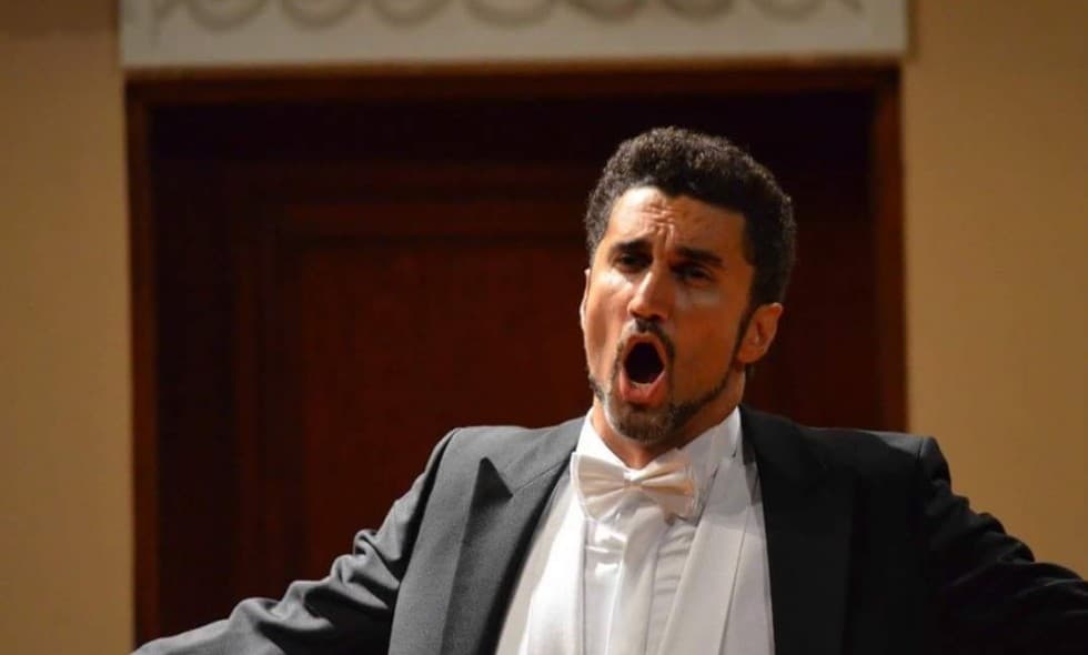 I still didn’t receive any invite from Iran to sing in my country and for my people – Ramtin Ghazavi