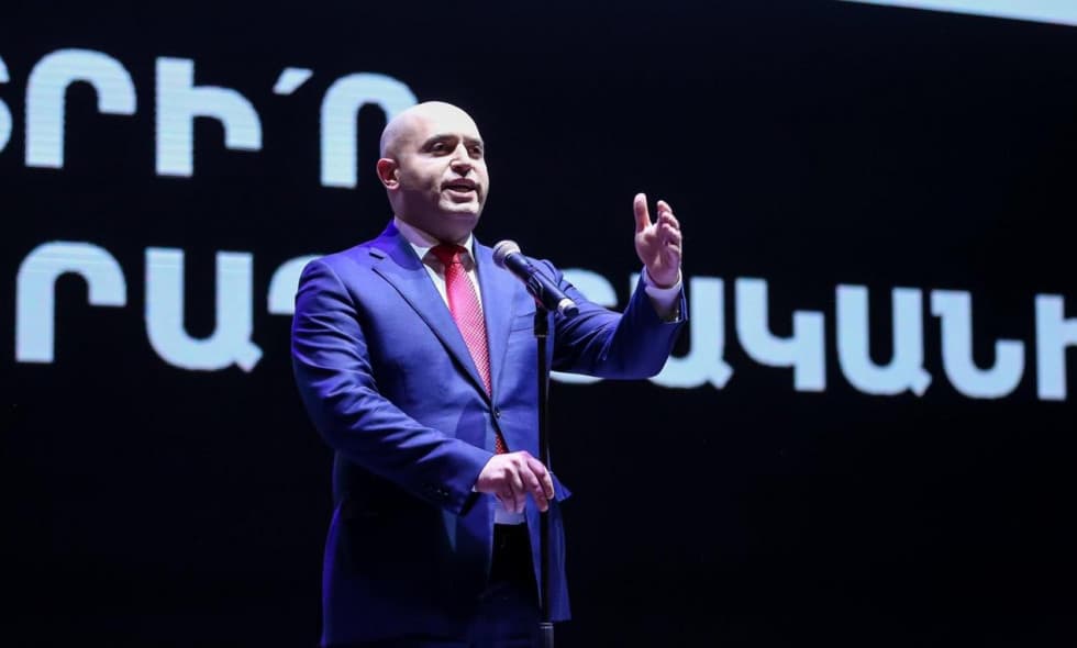 “აზერბაიჯანს ჯერ საბრძოლო მოქმედებების შეწყვეტას აიძულებენ, შემდეგ კი – მთიანი ყარაბაღის აღიარებას”