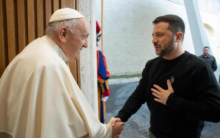 Frontnews image description