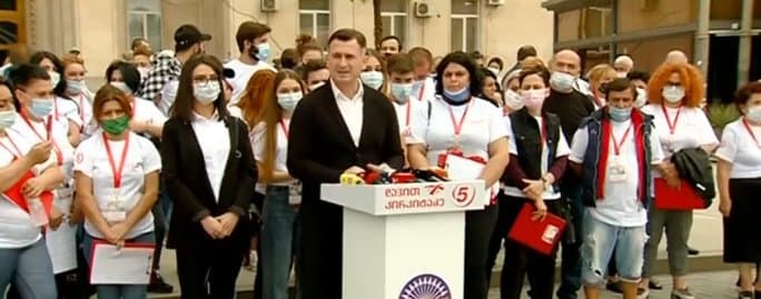 დავით კირკიტაძე – ყველა რუსთაველს ვპირდები, მიუხედავად მისი პოლიტიკური გემოვნებისა, საკუთრებაში მიიღებენ სახელმწიფოს ხელთ არსებულ ქონებას