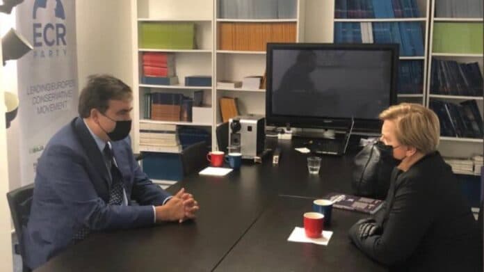 Frontnews image description