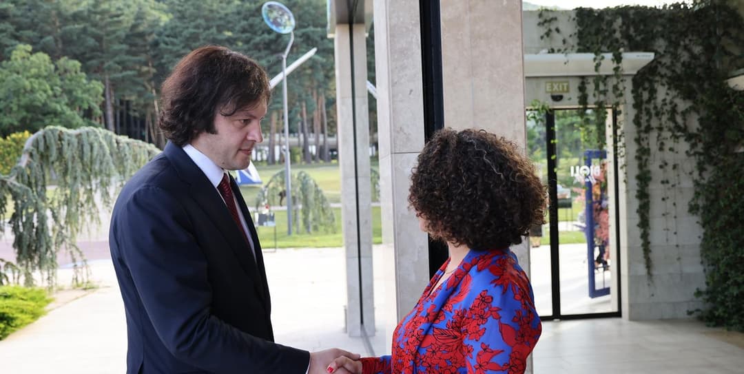 ირაკლი კობახიძემ საფრანგეთის ელჩს ეროვნული დღესასწაული მიულოცა