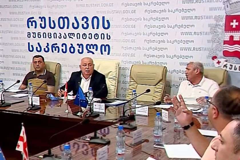 პარტია “საქართველოსთვის” წევრი ნოდარ შეროზია რუსთავის საკრებულოს თავმჯდომარეობიდან გადააყენეს