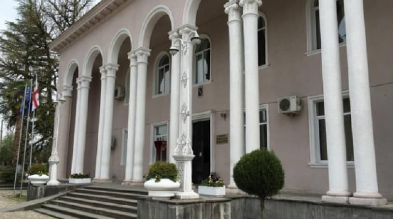 Frontnews image description