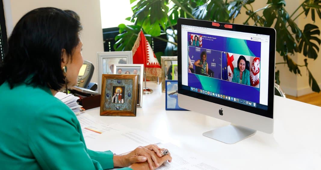 Frontnews image description