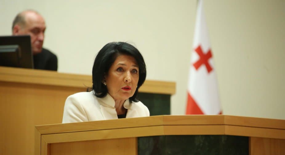 სალომე ზურაბიშვილი – აქ, ჩვენთან ერთად, ეკლესიაა წარმოდგენილი და ჩვენ ყველა ერთად სრულ მხარდაჭერას ვუცხადებთ უკრაინას და უკრაინელებს!