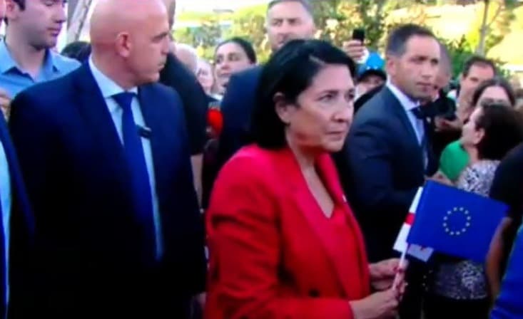 Frontnews image description