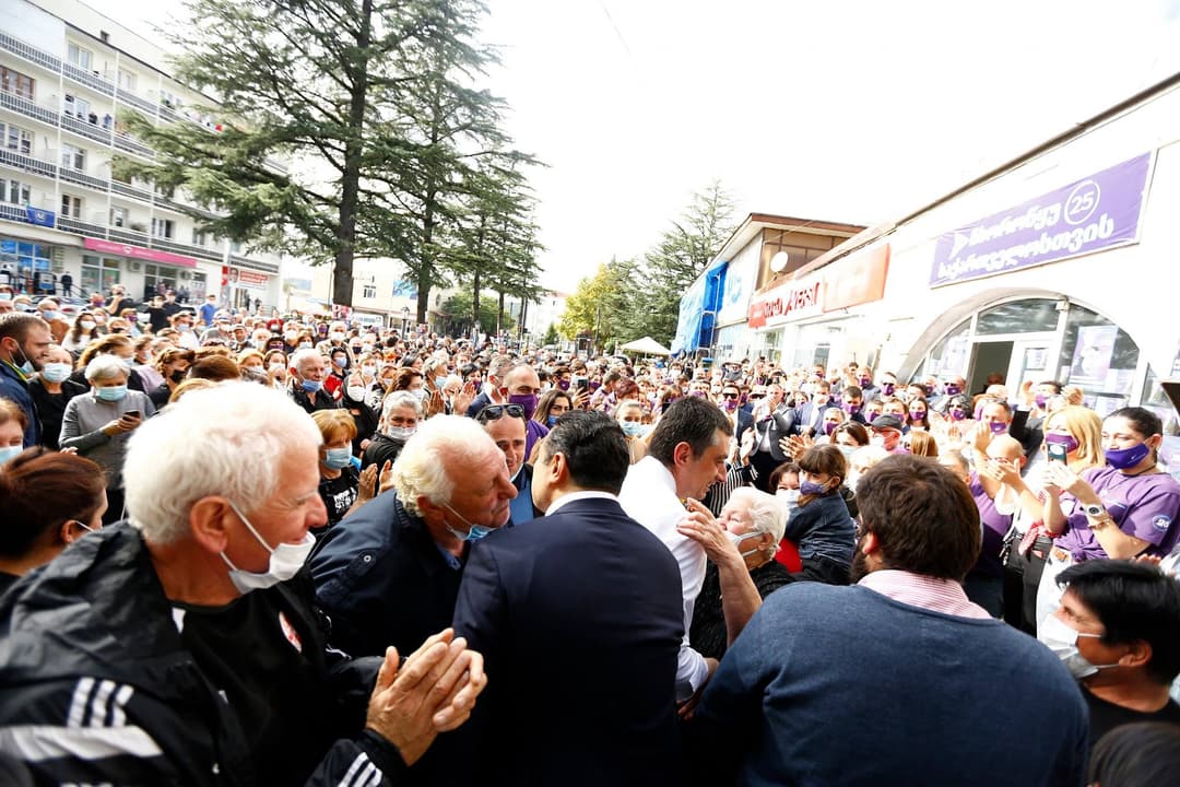 გიორგი გახარია – ვინც რა არ უნდა იკადროს, როგორ წითელ ხაზსაც არ უნდა გადავიდნენ, მაინც ღირსებით უნდა ვუპასუხოთ