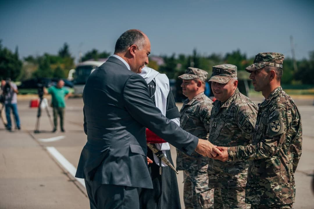 ჯუანშერ ბურჭულაძე – ნუ დახატავთ ისე თითქოს გადინება გვაქვს, სამინისტრო მაქსიმალურად ზრუნავს სოციალური პირობების გაუმჯობესებაზე