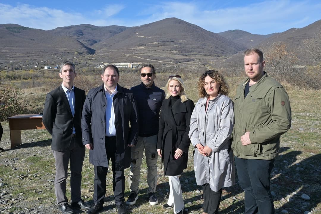 Austrian Federal Council delegation visits occupation line in nGeorgia