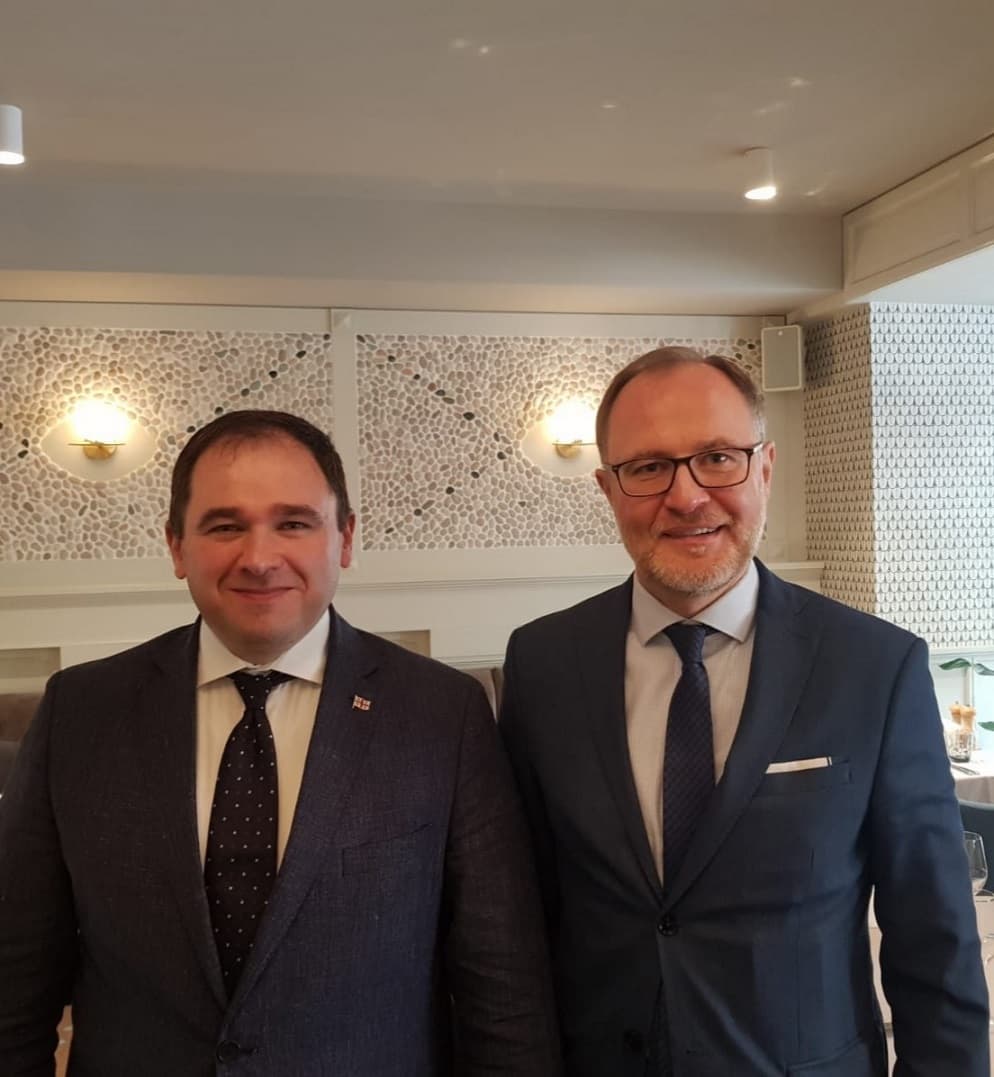 ნიკოლოზ სამხარაძე რიგაში სამი ზღვის ევროპული ინიციატივის სამიტში მონაწილეობს