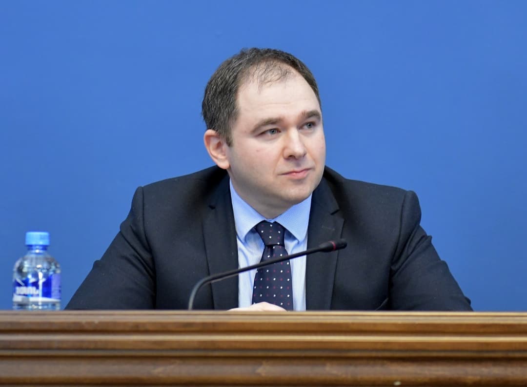 ნიკოლოზ სამხარაძე სვენ მიქსერს – როგორ შეიძლება ამოვიღოთ ტერმინი “სამხრეთ ოსეთი” თქვენი ოფიციალური დოკუმენტებიდან, ეს ჩემი თხოვნა და მოწოდებაა