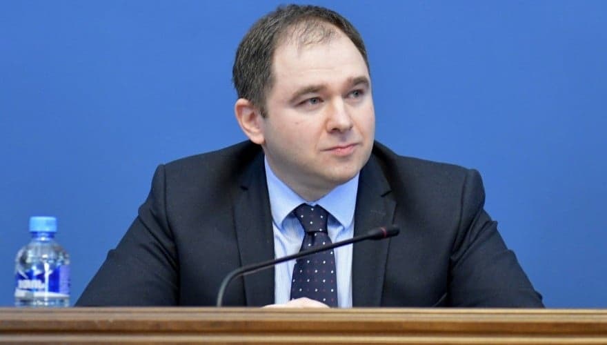 ნიკოლოზ სამხარაძე სერბეთს ეწვევა