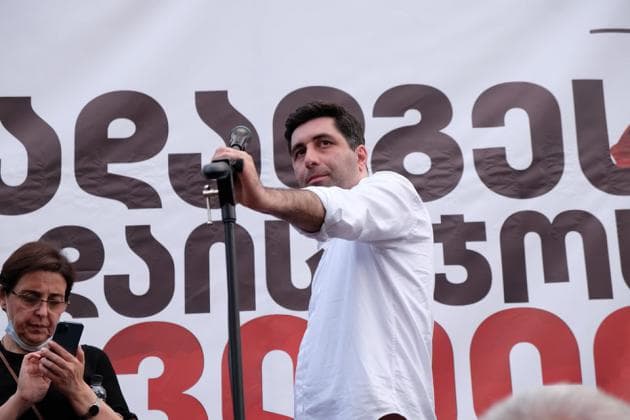 “ჩვენი მოთხოვნა არის ერთადერთი და უპირობო, გადადგეს და დაისაჯოს პრემიერ-მინისტრი”