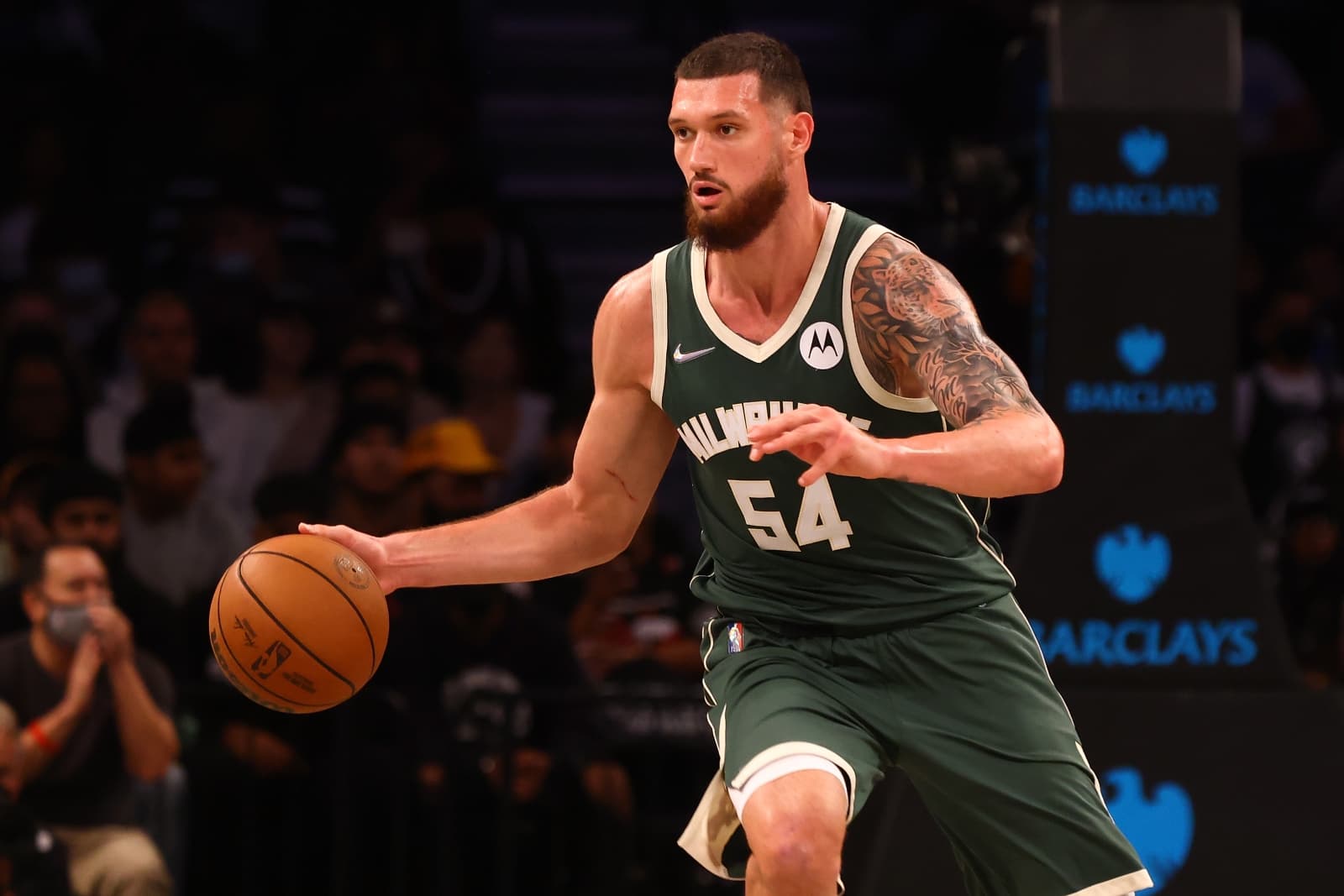 Frontnews image description