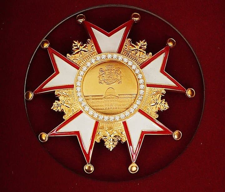 საქართველოს პრეზიდენტმა პარიზში ქართული ემიგრაციის გამორჩეული წარმომადგენლები დააჯილდოვა