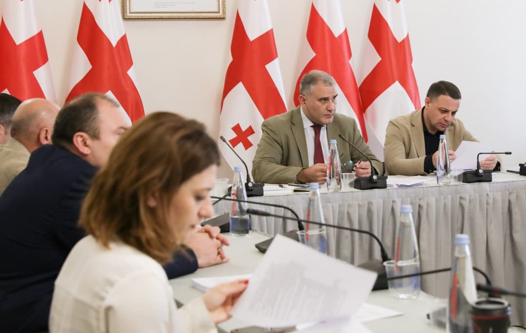 სამედიცინო და ფარმაცევტულ სფეროში სახელმწიფო კონტროლის განხორციელებისას მაკონტროლებლის უფლებამოსილებები იზრდება