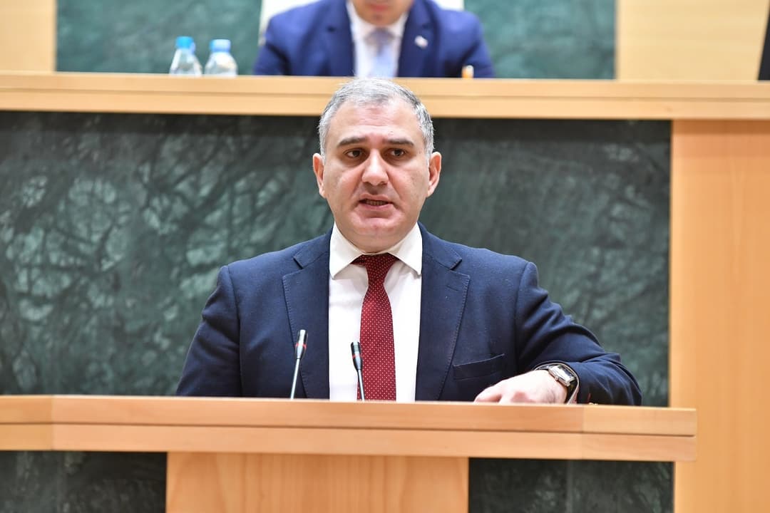 Parliament passes amendments on gender equality with its first reading