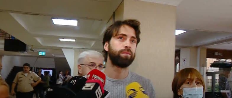 Frontnews image description