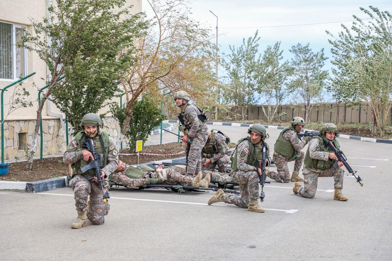 Frontnews image description