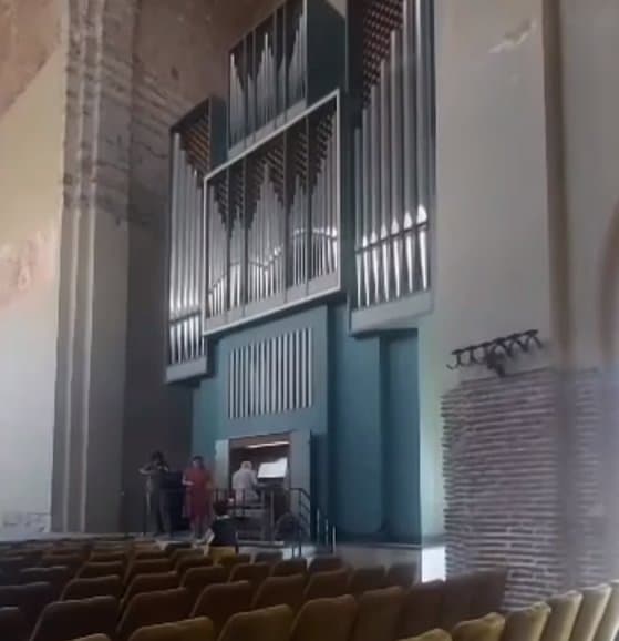 Frontnews image description