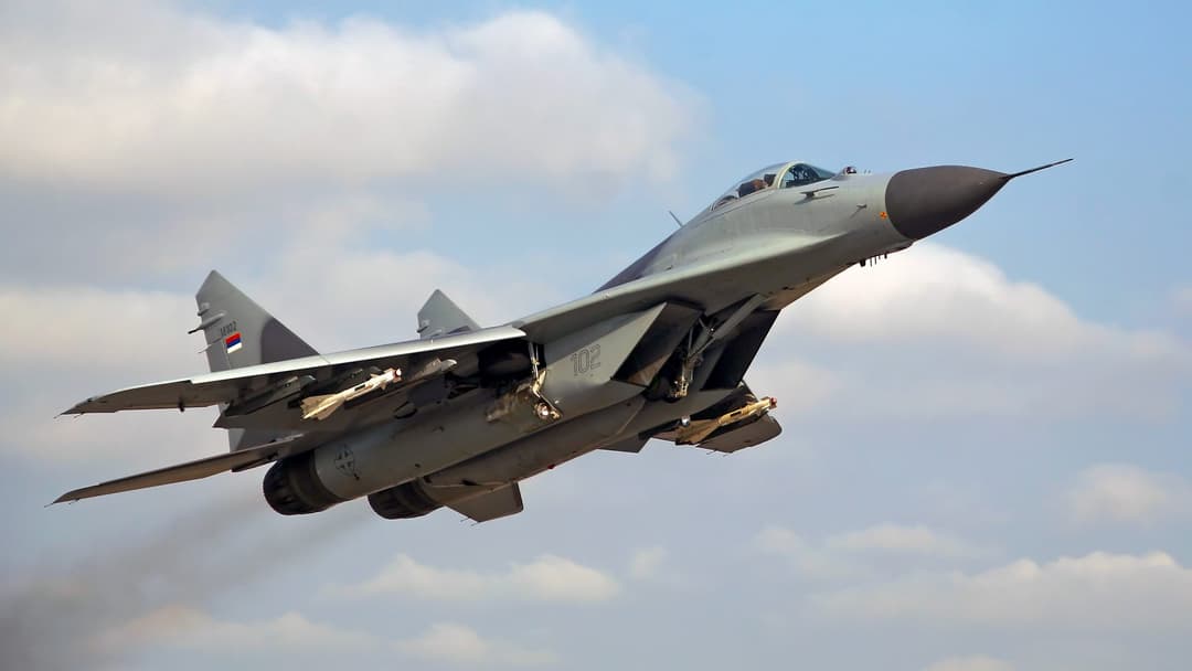 Reuters: Poland says NATO countries must act together on jets for Ukraine