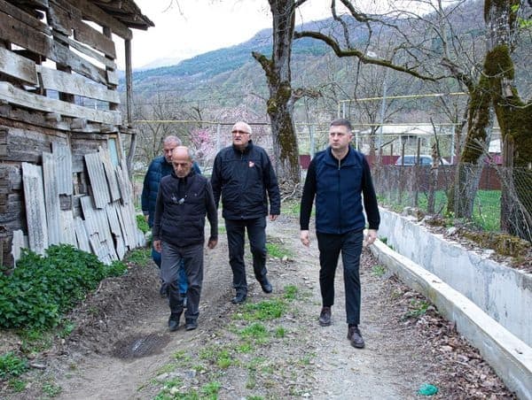 ონის მუნიციპალიტეტში ინფრასტრუქტურულ პროექტებზე სამუშაოების მიმდინარეობის მონიტორინგი გრძელდება