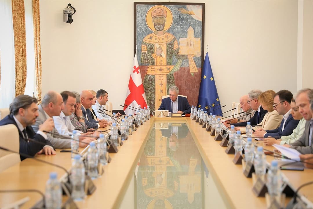 ბიურომ საგაზაფხულო ბოლო სასესიო კვირის პლენარული სხდომების დღის წესრიგზე იმსჯელა