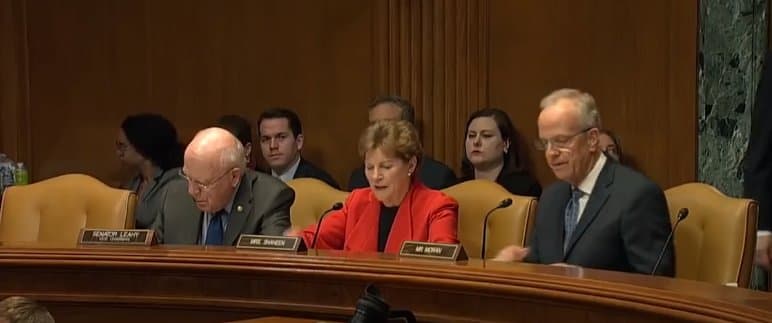 ჯინ შაჰინი ოპოზიციური პარტიების წარმომადგენლებს შეხვდება