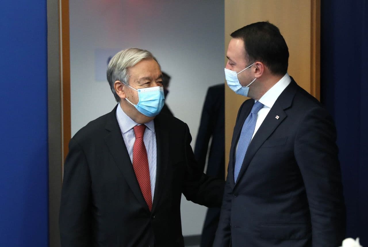 Frontnews image description