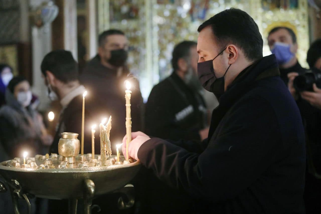 Frontnews image description