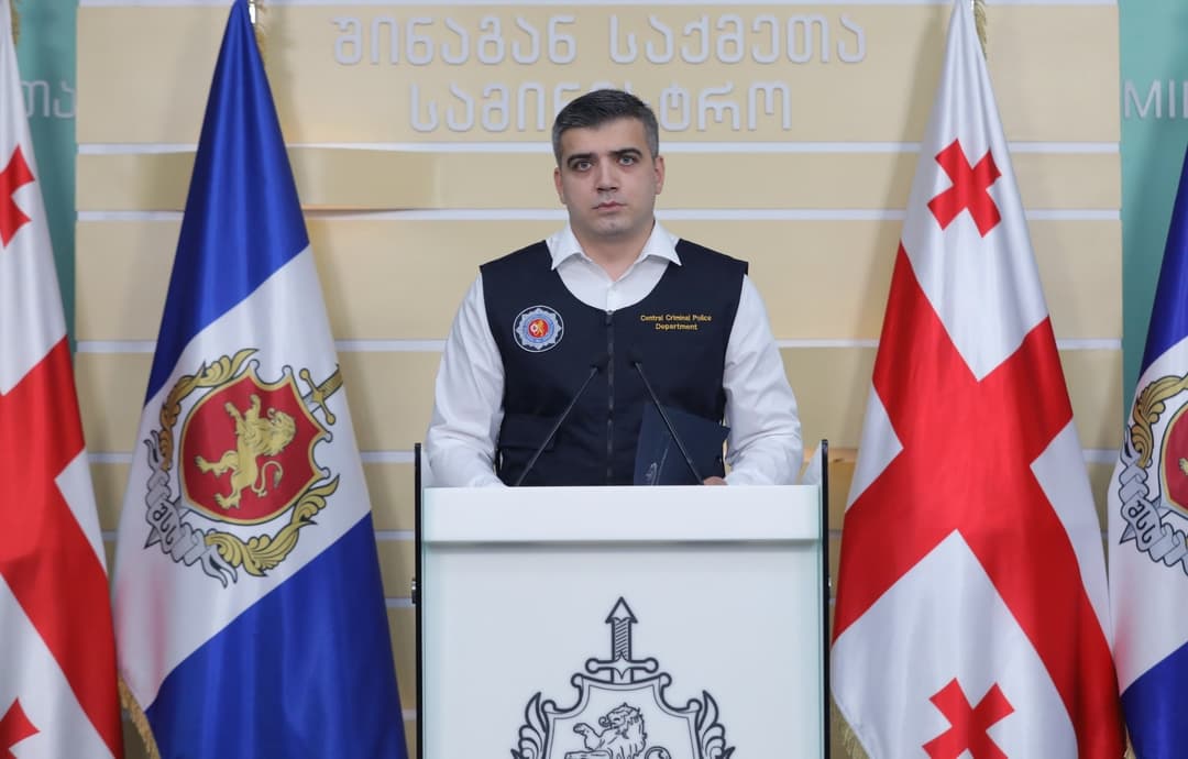 შსს-მ “ქურდულ სამყაროსთან” კავშირში მყოფი 13 პირი დააკავა, 2 “კანონიერ ქურდს“ კი ბრალი დაუსწრებლად წარედგინა