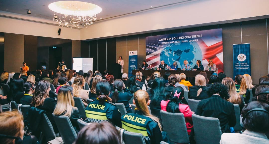 შს მინისტრის მოადგილემ კონფერენციის – “ქალები პოლიციაში“ გახსნით ღონისძიებაში მიიღო მონაწილეობა