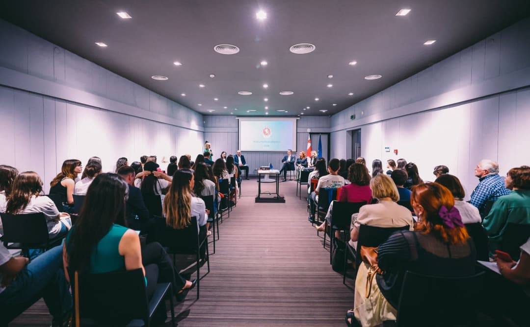 შსს-მ ბავშვობის ასაკში ქორწინების წინააღმდეგ საინფორმაციო კამპანია – “ნუ წაართმევ ბავშვობას“ დაიწყო