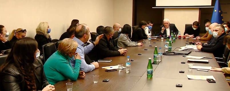 Frontnews image description