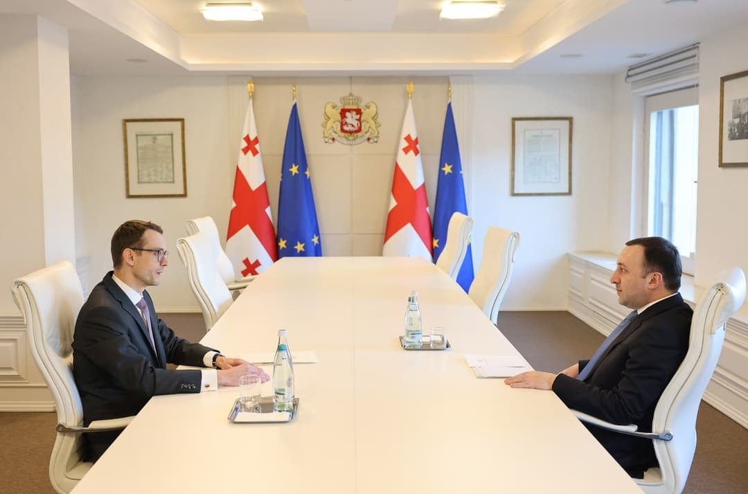 Georgian PM holds talks on cooperation with New Slovak and Norwegian Ambassadors