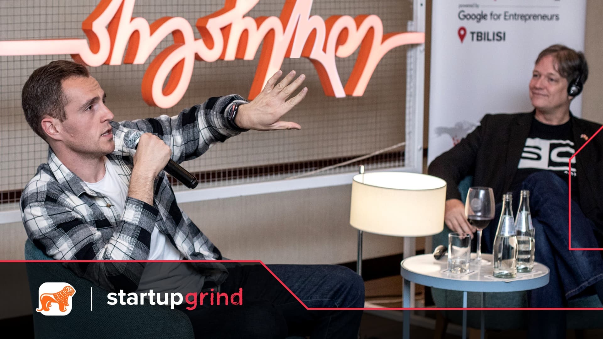 Frontnews image description