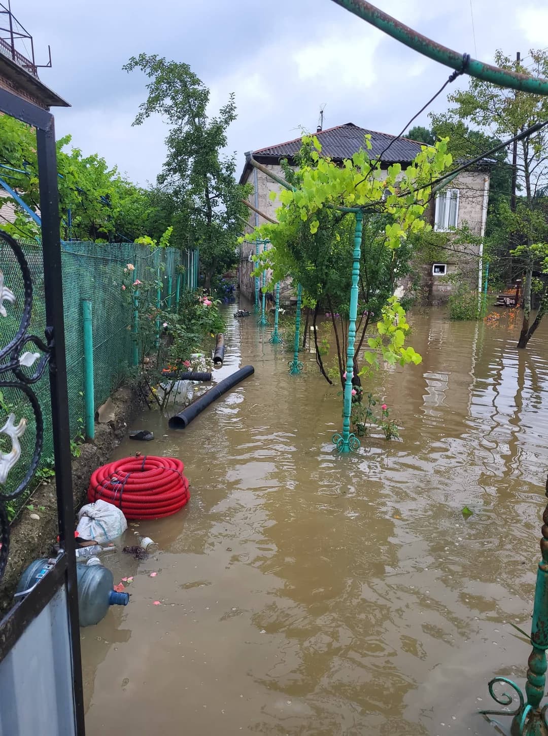 ძლიერმა ნალექმა წყალტუბოს მუნიციპალიტეტი დააზარალა