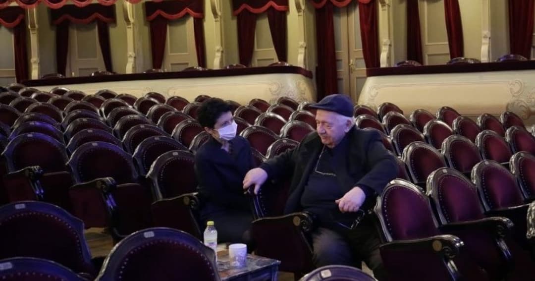 რობერტ სტურუა – ახლა ძალიან საყვარელი ქალი გვყავს მინისტრად, რაც საშინელ რეაქციას იწვევს ქართველებში