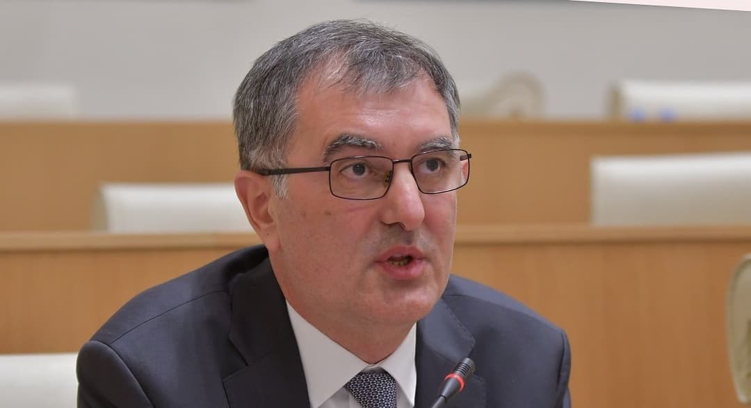 სოზარ სუბარი – მამუკა მდინარაძე “ნაციონალური მოძრაობის“ ერთ-ერთი პირველი პოლიტპატიმარი იყო, ზუსტად 21 წლის შემდეგ, სწორედ მან გამოაცხადა ისტორიული გადაწყვეტილება