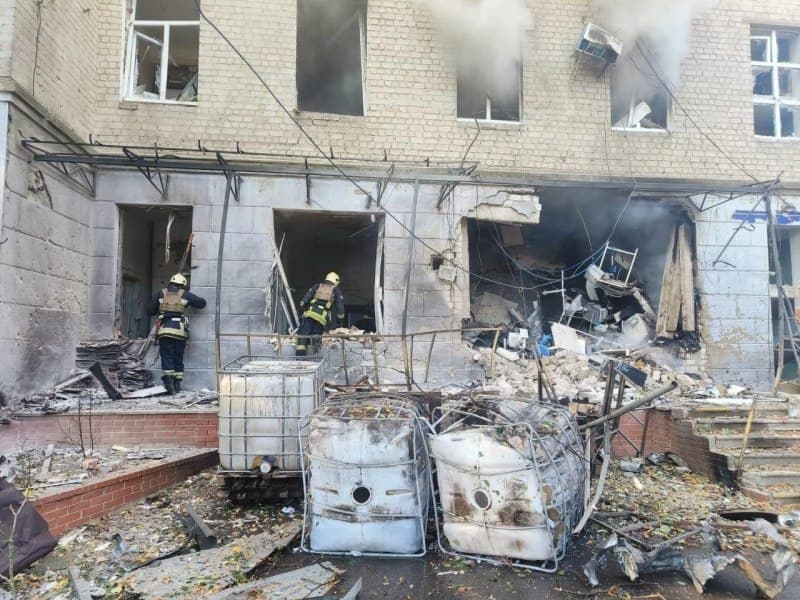 Russian airstrikes on Ukraine’s Sumy region kill 7, injure 12