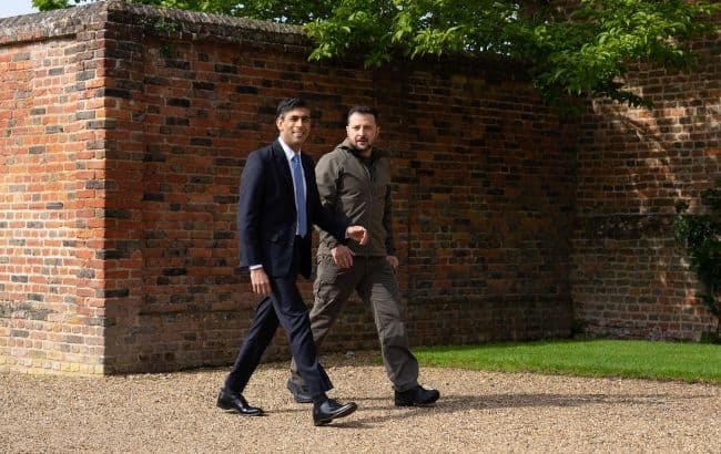 Frontnews image description