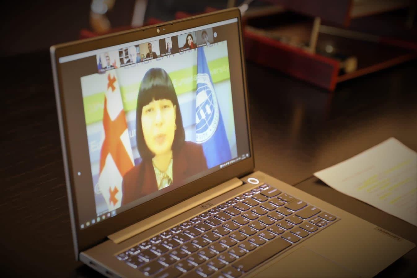 Frontnews image description