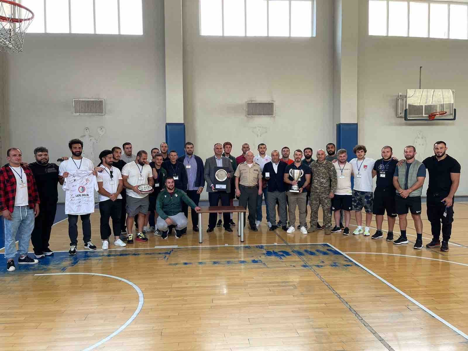 Frontnews image description