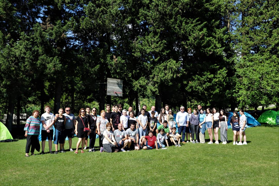 სოფელ თავასის საჯარო სკოლის ეზოში “ახალგაზრდული ბანაკი თერჯოლა 2022” მოეწყო