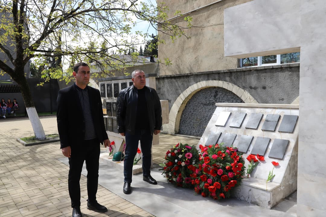 თერჯოლაში 9 აპრილს დაღუპულთა ხსოვნას პატივი მიაგეს